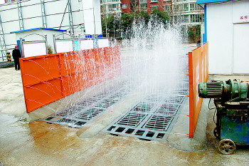 為保城市空氣清新,蓬萊市住建局強化揚塵監測治理 為保城市空氣清新,蓬萊市住建局強化揚塵監測治理